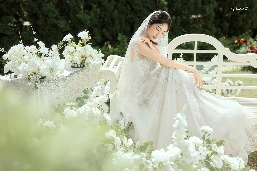 Cho thuê váy cưới Đà Nẵng Tuart Wedding